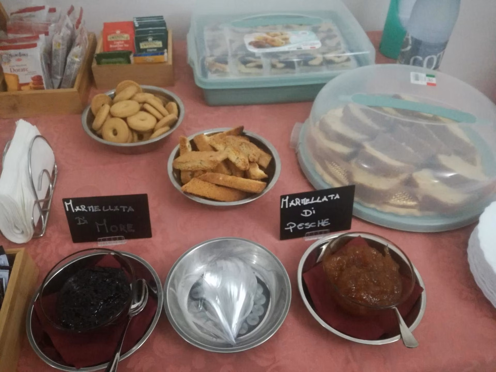 Antipasti e prodotti tipici del reatino in tavola